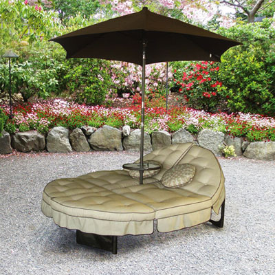 Orbit Lounger with Umbrella